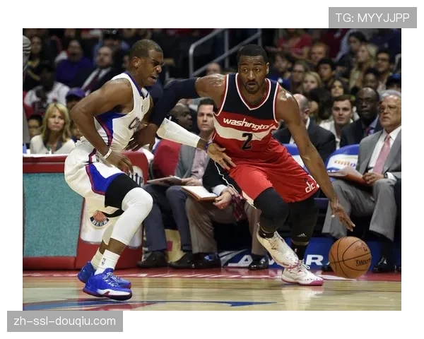 聚焦：老将克里斯·保罗向媒体详解当今控卫所需的“无球得分”新技能